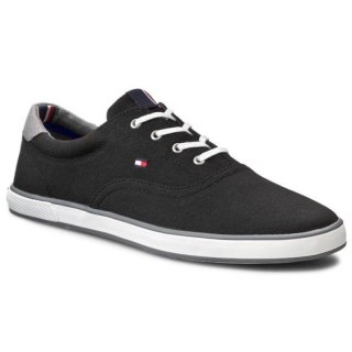 Buty Tommy Hilfiger Harlow 3D M FM56820915-990