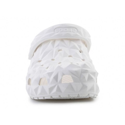 Klapki Crocs Classic Geometric Clog 209563-100 Klapki Crocs Classic Geometric Clog 209563-100