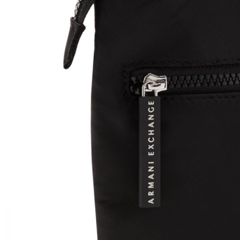 Saszetka Armani Exchange XM000105-AF10336-UC001 Saszetka Armani Exchange XM000105-AF10336-UC001