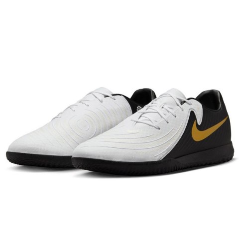 Buty piłkarskie Nike Phantom GX II Academy IC M FJ2581-100 Buty piłkarskie Nike Phantom GX II Academy IC M FJ2581-100