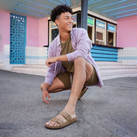 Klapki Birkenstock Arizona Soft Footbed Oiled Leather Tabacco Brown narrow wąskie damskie/męskie (0552813) Klapki Birkenstock Arizona Soft Footbed Oiled Leather Tabacco Brown narrow wąskie damskie/męskie (0552813)