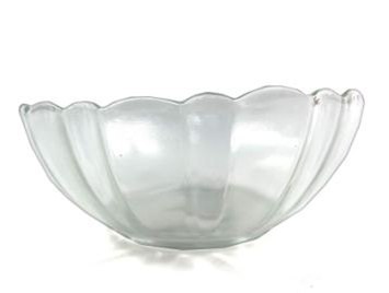 Naczynie miska szklana kuchenna 18 x 7cm Naczynie miska szklana kuchenna 18 x 7cm