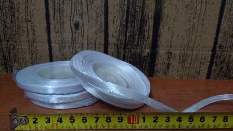 Wstążka satynowa 6mmx32m BIAŁA 4szt. | AX06-01 Wstążka satynowa 6mmx32m BIAŁA 4szt. | AX06-01