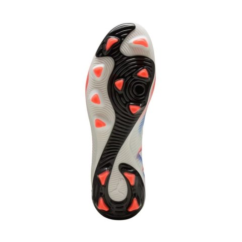 Buty piłkarskie Puma Future 8 Pro FG/AG M 108588 01