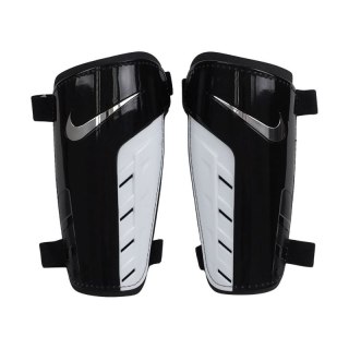 Ochraniacze piłkarskie Nike Tiempo Park Guard SP0216 017