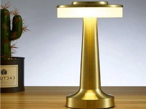 Lampka nocna stołowa dotykowa lampa 3 stopniowa do sypialni bezprzewodowa producenta 12309_ZŁ Lampka nocna stołowa dotykowa lampa 3 stopniowa do sypialni bezprzewodowa producenta 12309_ZŁ