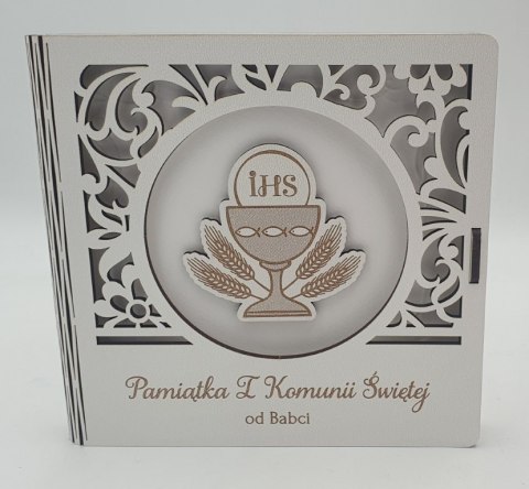 Album kwadrat KOMUNIA OD BABCI NR. 8 Album kwadrat KOMUNIA OD BABCI NR. 8