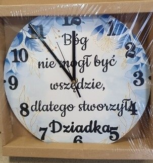 Zegar ścienny 30cm BÓG NIE MÓGŁ BYĆ WSZĘDZIE DLATEGO STWORZYŁ DZIADKA Zegar ścienny 30cm BÓG NIE MÓGŁ BYĆ WSZĘDZIE DLATEGO STWORZYŁ DZIADKA