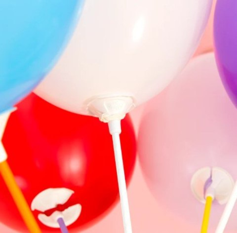 Patyczki do balonów z zatyczką papierowe białe 10szt. EKO Patyczki do balonów z zatyczką papierowe białe 10szt. EKO