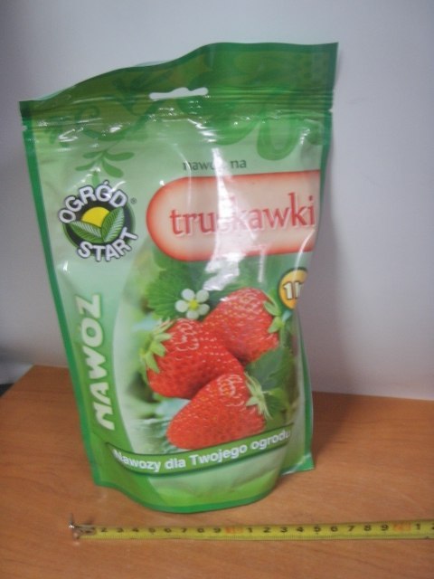 Nawóz do truskawek 1kg 80111 Nawóz do truskawek 1kg 80111