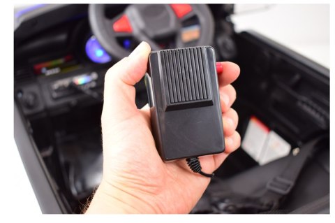 AUTO SUV POLICYJNY NA AKUMULATOR, MIĘKKIE SIEDZENIE, MĘKKIE KOŁA/JC002 AUTO SUV POLICYJNY NA AKUMULATOR, MIĘKKIE SIEDZENIE, MĘKKIE KOŁA/JC002
