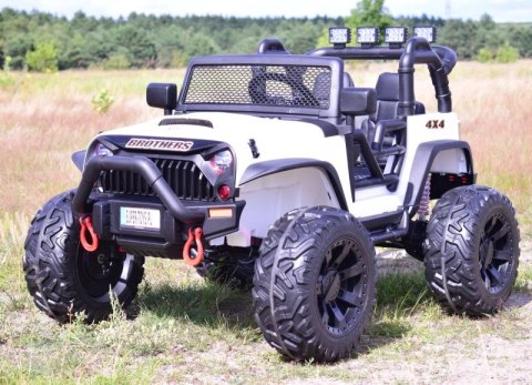 JEEP NA AKUMULATOR BROTHERS , WSPOMAGANIE KIEROWNICY, MIĘKKIE KOŁA, MIĘKKIE SIEDZENIE 24V - 400W/JEEP-JC-666 JEEP NA AKUMULATOR BROTHERS , WSPOMAGANIE KIEROWNICY, MIĘKKIE KOŁA, MIĘKKIE SIEDZENIE 24V - 400W/JEEP-JC-666