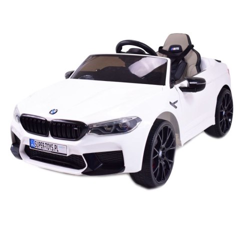 ORYGINALNE BMW M5 24V Z FUNKCJĄ DRIFTU - MIĘKKIE KOŁA, MIĘKKIE SIEDZENIE /SX2118 ORYGINALNE BMW M5 24V Z FUNKCJĄ DRIFTU - MIĘKKIE KOŁA, MIĘKKIE SIEDZENIE /SX2118