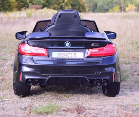 ORYGINALNE BMW M5 24V Z FUNKCJĄ DRIFTU - MIĘKKIE KOŁA, MIĘKKIE SIEDZENIE /SX2118 ORYGINALNE BMW M5 24V Z FUNKCJĄ DRIFTU - MIĘKKIE KOŁA, MIĘKKIE SIEDZENIE /SX2118
