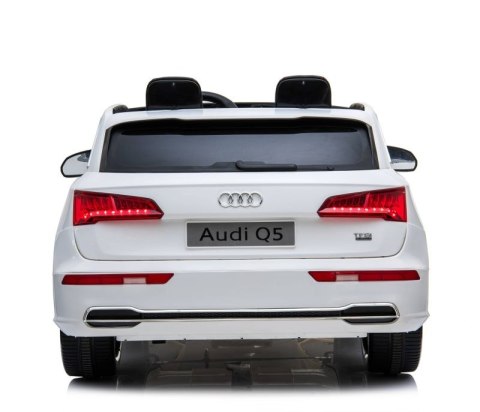 AUDI Q5 2 OSOBOWE, MIĘKKIE KOŁA, MIĘKKIE SIEDZENIE, PANEL ,PEŁNA OPCJA/Q5-TWO SEATS AUDI Q5 2 OSOBOWE, MIĘKKIE KOŁA, MIĘKKIE SIEDZENIE, PANEL ,PEŁNA OPCJA/Q5-TWO SEATS