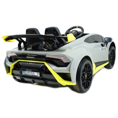 ORYGINALNE DRIFTUJĄCE LAMBORGHINI HURACAN STO NA AKUMULATOR/SMT-555-24V ORYGINALNE DRIFTUJĄCE LAMBORGHINI HURACAN STO NA AKUMULATOR/SMT-555-24V