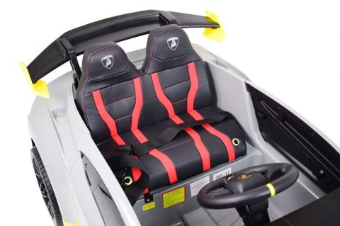 ORYGINALNE DRIFTUJĄCE LAMBORGHINI HURACAN STO NA AKUMULATOR/SMT-555-24V ORYGINALNE DRIFTUJĄCE LAMBORGHINI HURACAN STO NA AKUMULATOR/SMT-555-24V