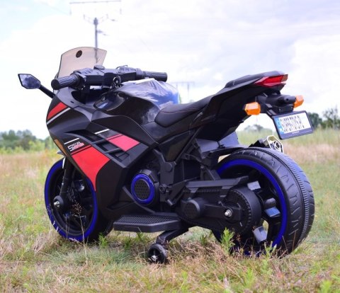 MEGA MOTOR ŚCIGACZ STRONG 2 EXCLUSIVE, ŚWIECĄCE KOŁA, GAZ W MANETCE, HAMULEC/DLS07 MEGA MOTOR ŚCIGACZ STRONG 2 EXCLUSIVE, ŚWIECĄCE KOŁA, GAZ W MANETCE, HAMULEC/DLS07