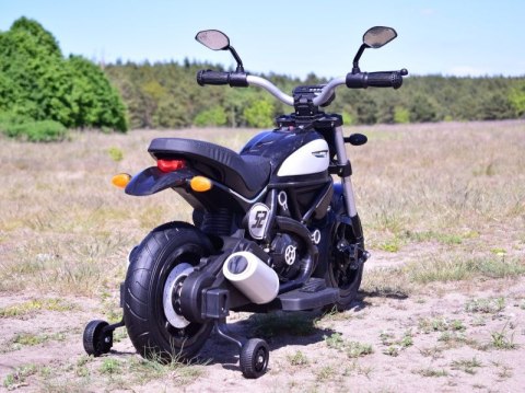 DUŻY MOTOR TIANDA NA POMPOWANYCH KOŁACH, DWA SILNIKI/QK307 DUŻY MOTOR TIANDA NA POMPOWANYCH KOŁACH, DWA SILNIKI/QK307