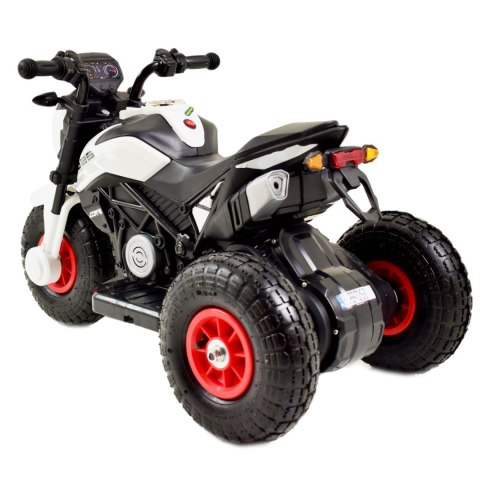 MOTOR ŚCIGACZ NA POMPOWANYCH KOŁACH, DWA SILNIKI SUPER NOWOŚĆ/TK103 MOTOR ŚCIGACZ NA POMPOWANYCH KOŁACH, DWA SILNIKI SUPER NOWOŚĆ/TK103