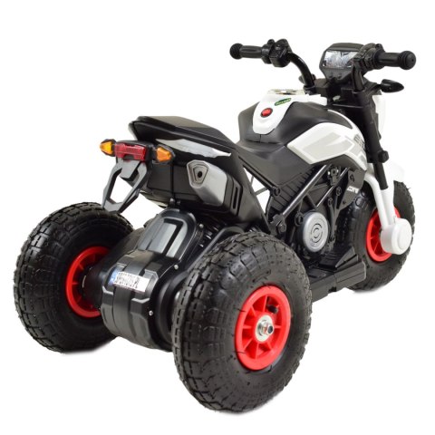 MOTOR ŚCIGACZ NA POMPOWANYCH KOŁACH, DWA SILNIKI SUPER NOWOŚĆ/TK103 MOTOR ŚCIGACZ NA POMPOWANYCH KOŁACH, DWA SILNIKI SUPER NOWOŚĆ/TK103