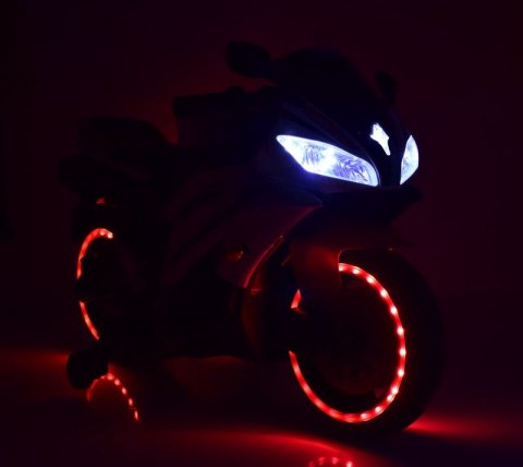 WIELKI MOTOR NA AKUMULATOR - GAZ W MANETCE, HAMULEC, ŚWIECĄCE KOŁA - SUPER JAKOSĆ/SD-R6 WIELKI MOTOR NA AKUMULATOR - GAZ W MANETCE, HAMULEC, ŚWIECĄCE KOŁA - SUPER JAKOSĆ/SD-R6