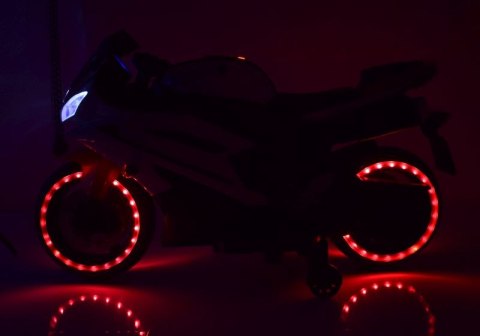 WIELKI MOTOR NA AKUMULATOR - GAZ W MANETCE, HAMULEC, ŚWIECĄCE KOŁA - SUPER JAKOSĆ/SD-R6 WIELKI MOTOR NA AKUMULATOR - GAZ W MANETCE, HAMULEC, ŚWIECĄCE KOŁA - SUPER JAKOSĆ/SD-R6