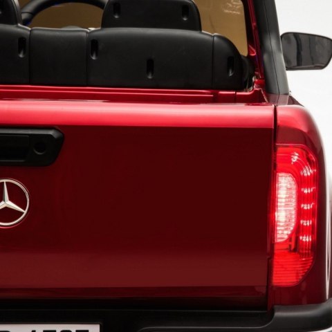 MERCEDES X LICENCJA, 4X4, 2x12V PANEL MP4, 5 PUNKTOWE PASY, MIĘKKIE KOŁA EVA, MIĘKKIE SIEDZENIE, LAKIER POLEROWANY, FULL OPCJA/ MERCEDES X LICENCJA, 4X4, 2x12V PANEL MP4, 5 PUNKTOWE PASY, MIĘKKIE KOŁA EVA, MIĘKKIE SIEDZENIE, LAKIER POLEROWANY, FULL OPCJA/