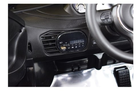ORYGINALNE BMW X6M W NAJLEPSZEJ WERSJI, MIĘKKIE SIEDZENIE, PILOT 2.4 GHZ/ 2199 ORYGINALNE BMW X6M W NAJLEPSZEJ WERSJI, MIĘKKIE SIEDZENIE, PILOT 2.4 GHZ/ 2199