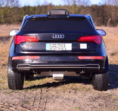 AUDI Q5 POLICJA , MIĘKKIE KOŁA, MIĘKKIE SIEDZENIE, RADIO FM, BLUETOOTH - PEŁNA OPCJA/S305 AUDI Q5 POLICJA , MIĘKKIE KOŁA, MIĘKKIE SIEDZENIE, RADIO FM, BLUETOOTH - PEŁNA OPCJA/S305