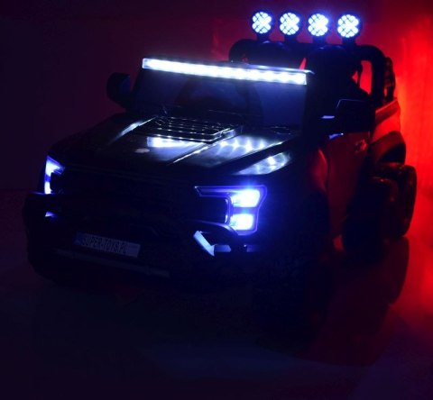 MEGA JEEP WORKS SIX 4X4, 2 X 12V MĘKKIE KOŁA, MIĘKKIE SIEDZENIE/JC003 MEGA JEEP WORKS SIX 4X4, 2 X 12V MĘKKIE KOŁA, MIĘKKIE SIEDZENIE/JC003