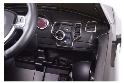 ORYGINALNY JEEP GRAND CHEROKEE, MIĘKKIE KOŁA, MIĘKKIE SIEDZENIE, SUPER WERSJA/JJ2055 ORYGINALNY JEEP GRAND CHEROKEE, MIĘKKIE KOŁA, MIĘKKIE SIEDZENIE, SUPER WERSJA/JJ2055