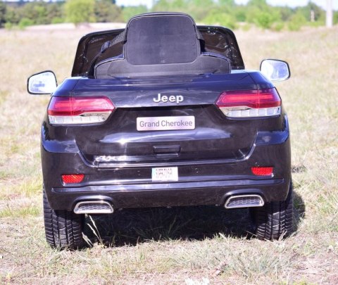 ORYGINALNY JEEP GRAND CHEROKEE, MIĘKKIE KOŁA, MIĘKKIE SIEDZENIE, SUPER WERSJA/JJ2055 ORYGINALNY JEEP GRAND CHEROKEE, MIĘKKIE KOŁA, MIĘKKIE SIEDZENIE, SUPER WERSJA/JJ2055