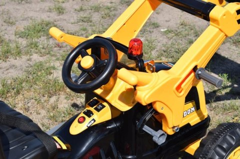 MOCNY TRAKTOR Z ŁYŻKĄ KINGDOM 12V DWIE PRĘDKOŚCI/JS328A MOCNY TRAKTOR Z ŁYŻKĄ KINGDOM 12V DWIE PRĘDKOŚCI/JS328A